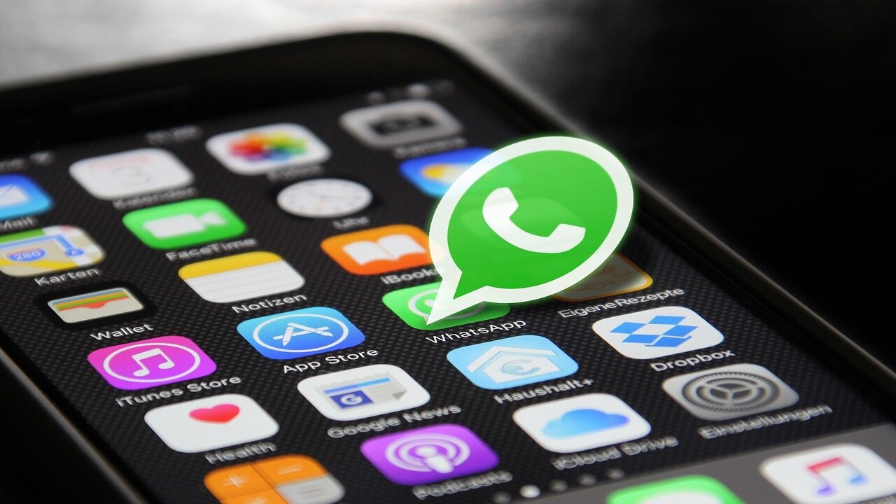 WhatsApp Hadirkan Fitur Voice Chat untuk Semua Ukuran Grup