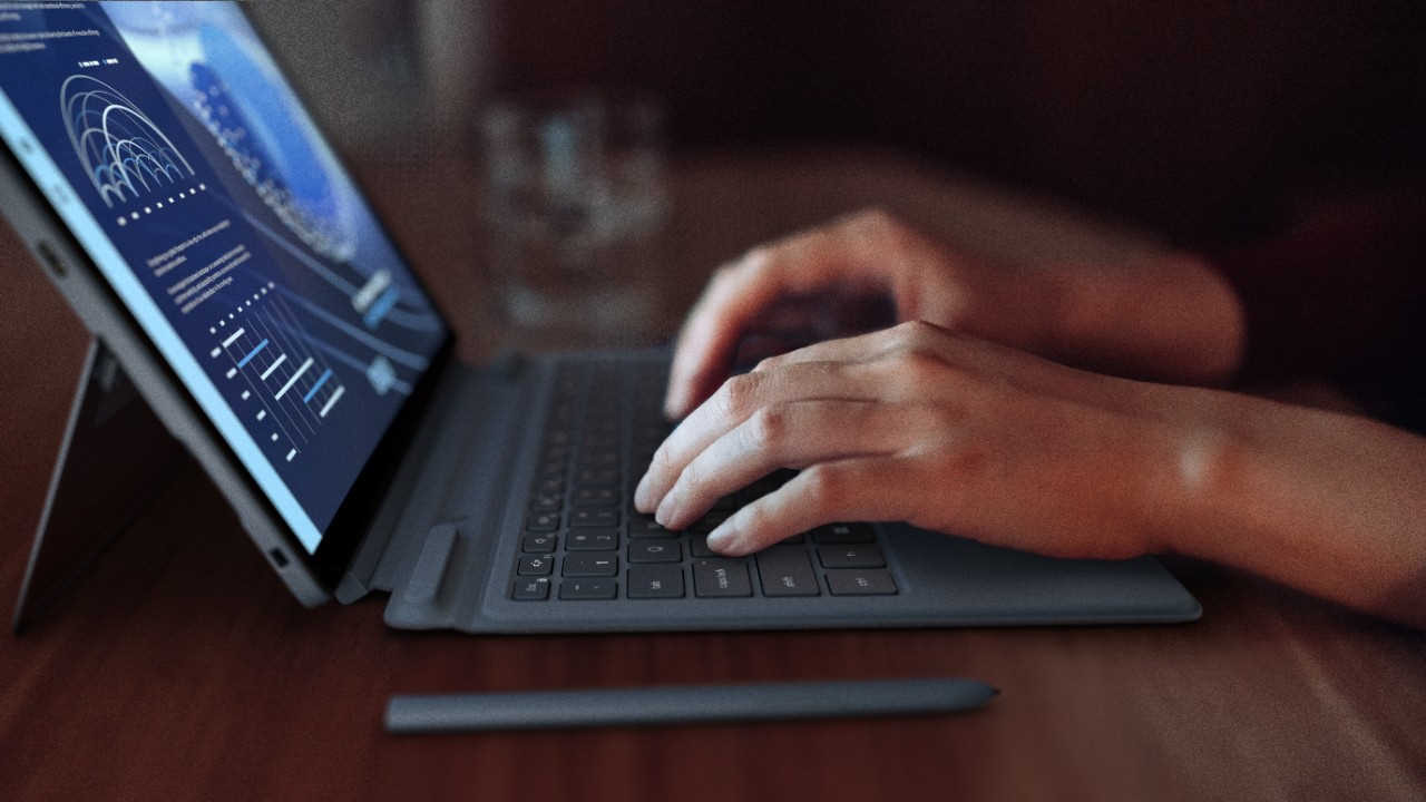 Spesifikasi Dell Latitude 7350, Laptop AI Super Ringan untuk Profesional