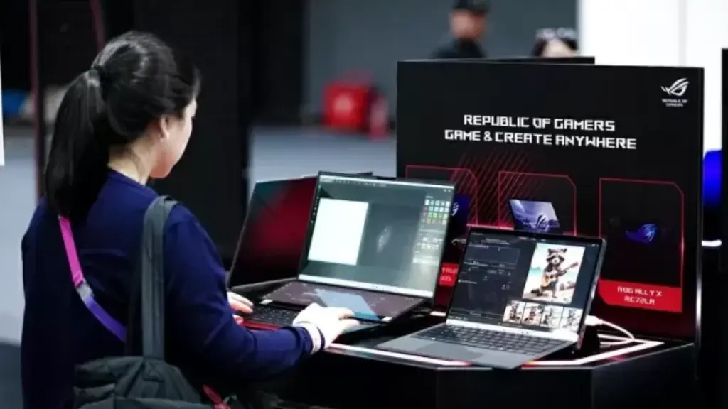 ASUS ROG Tampil Memukau di HoYo FEST 2025 Surabaya, Apa Saja Keseruannya?