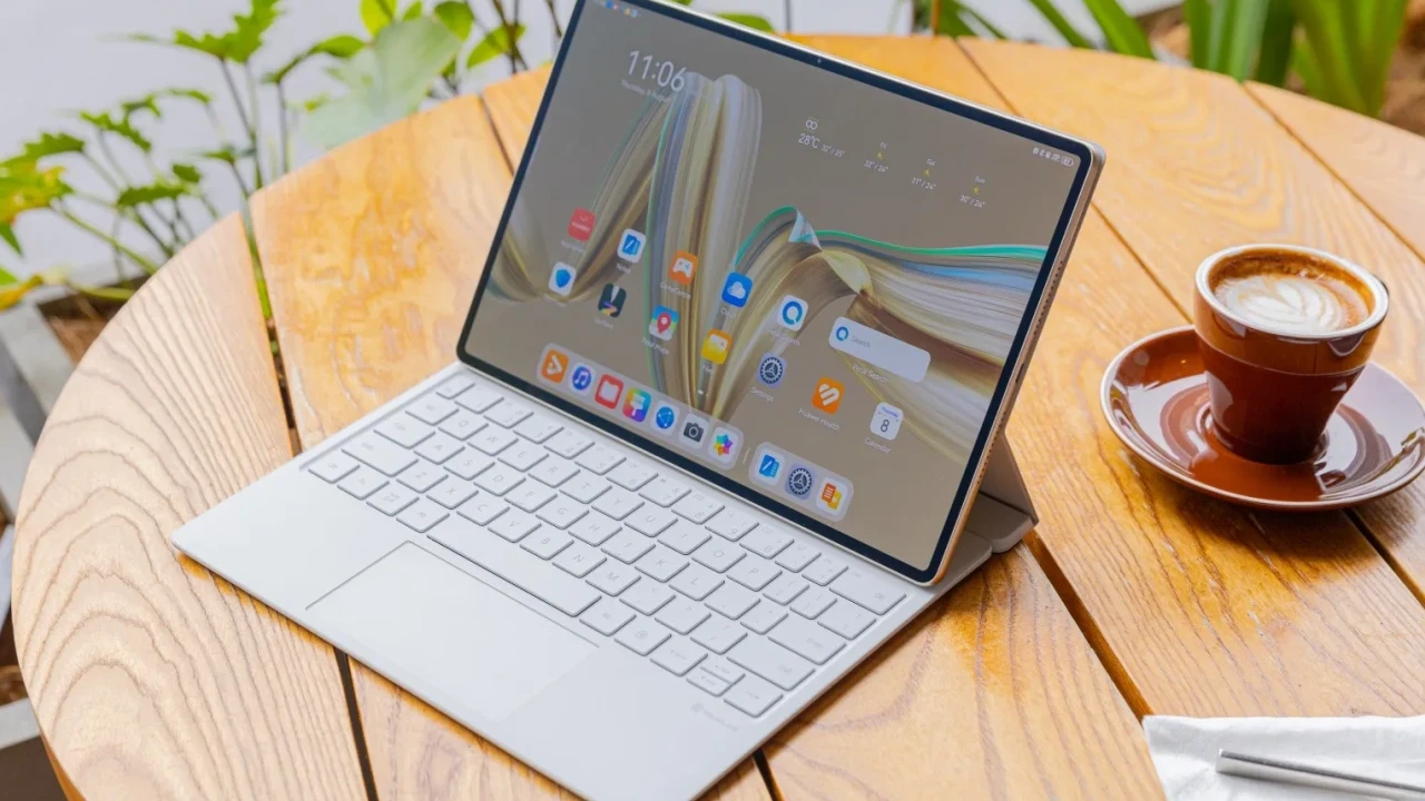 Huawei MatePad Pro 12.2″ Meluncur dengan Fitur Lengkap untuk Penggemar Ilustrasi Digital
