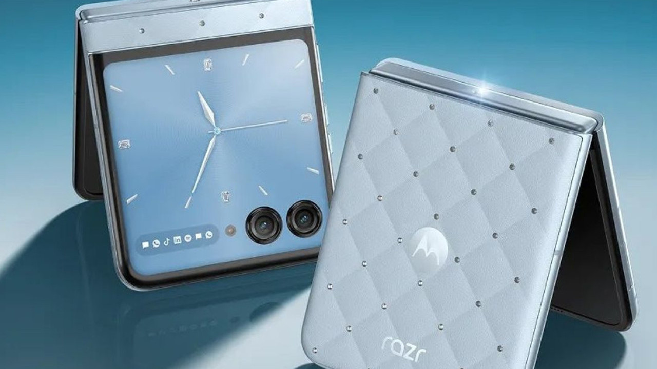 Motorola Razr 2025 Swarovski Edition Tampil Mewah dengan Warna Ice Blue, Rilis 5 Agustus