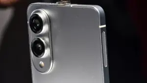 Samsung Bakal Hentikan Model Plus, Fokus Galaxy S26 Edge?