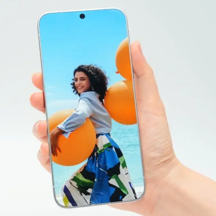 TECNO Siap Pamerkan Konsep Smartphone Tanpa Bezel di IFA 2026