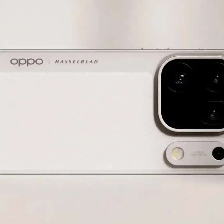 OPPO Find X10 Pro Max Resmi Meluncur dengan Tiga Kamera 200 MP dan Chip Dimensity 9600 Pro